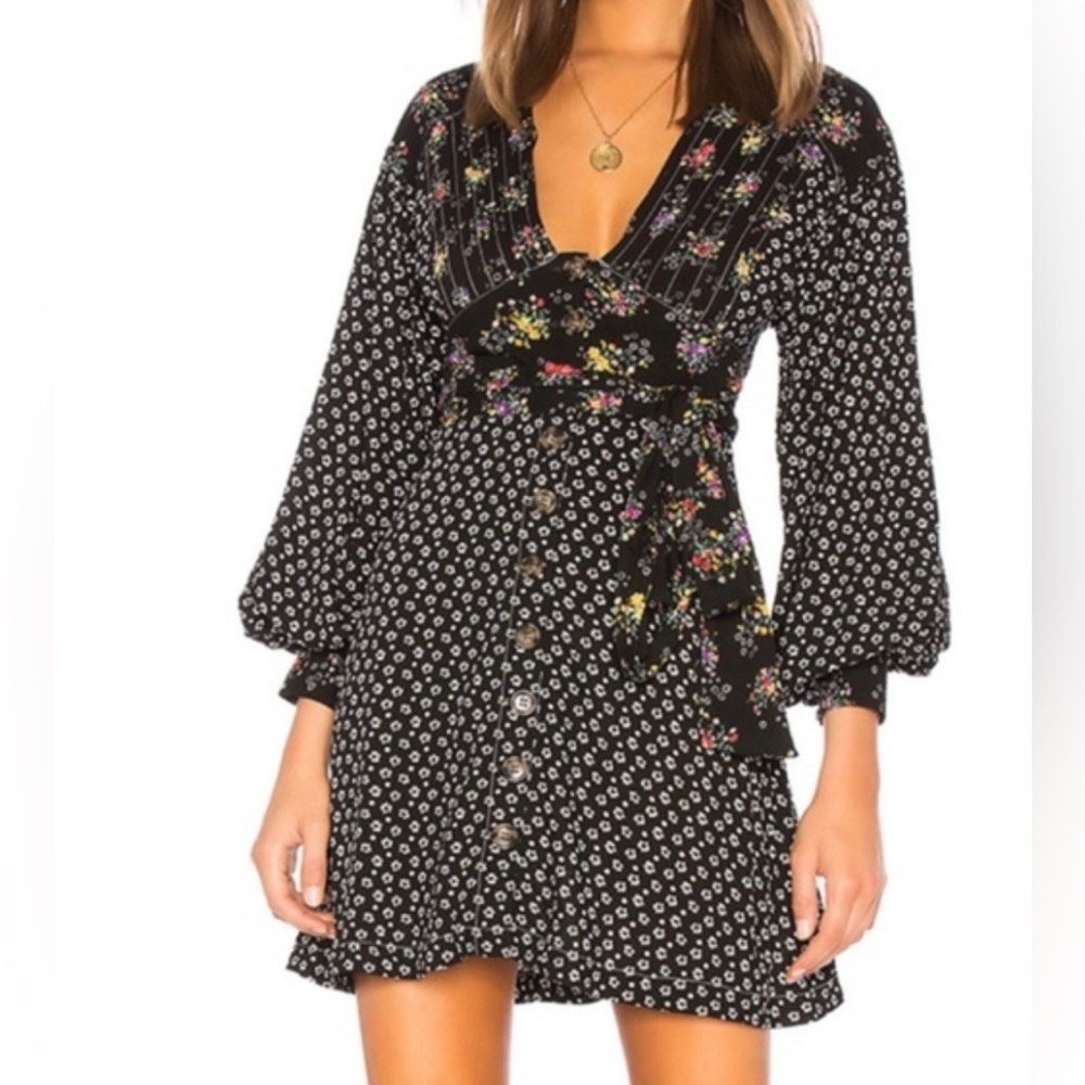 Free People Wonderland Mini Dress V neck black floral with Belt A line XS